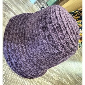 Betmar New York Knit Purple Wool Look Woman's Cap Style Vintage Winter‎ Hat